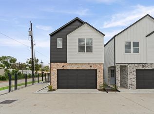 4752 Martin Hill St, Houston, TX 77018