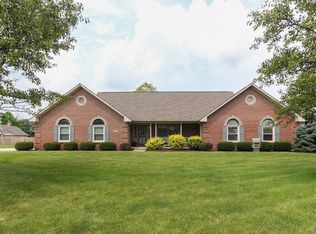 5400 W Stonehaven Ln, New Palestine, IN 46163