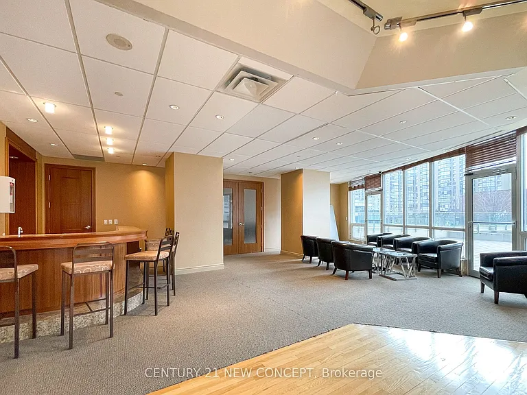 18 Holmes Ave #1812 — Photo 34