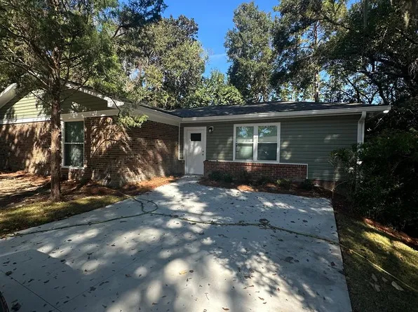 2446 Dundee Dr, Tallahassee, FL 32308