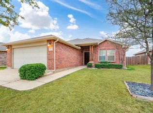 16325 Severn Ln, Justin, TX 76247