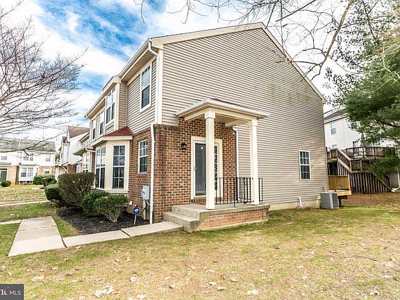 2nd image of 21 Tartan Ct