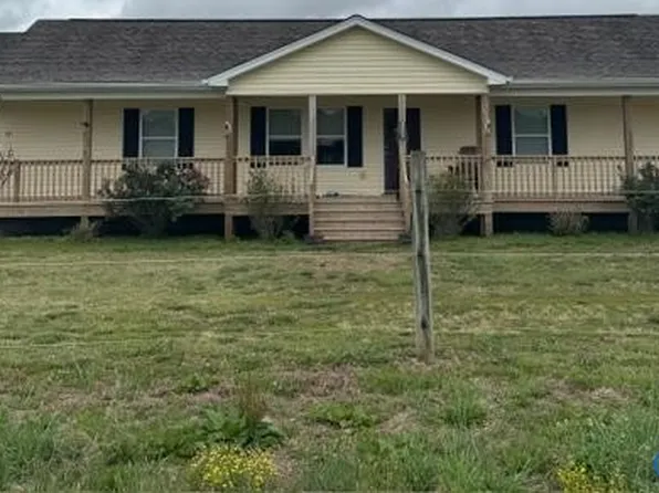 19886 River Rd, Courtland, VA 23837