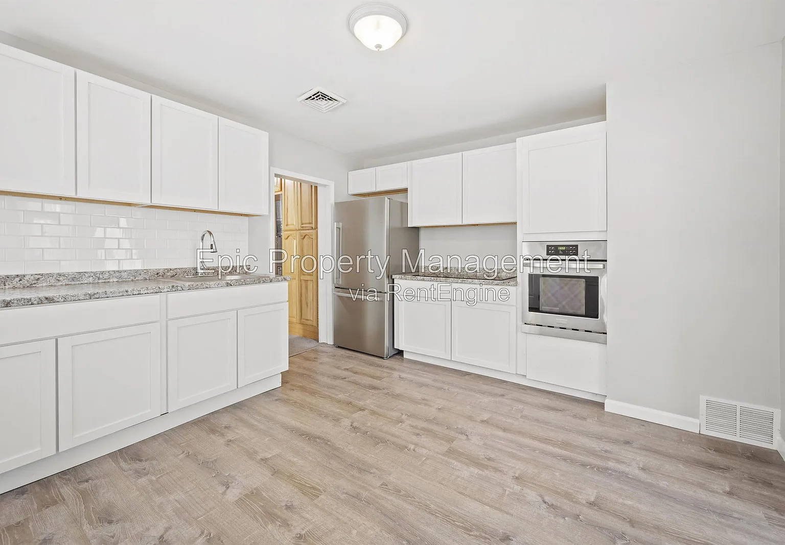 3 bed, 1.0 bath, $1,575 — Photo 3