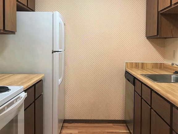 Kitchen with Dishwasher