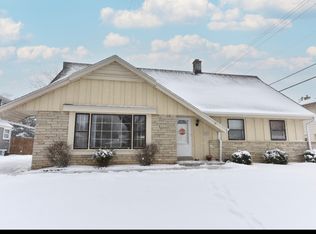 5805 S New York Ave #2, Cudahy, WI 53110