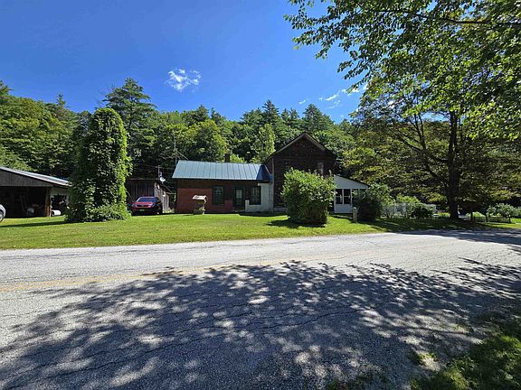 3rd image of 540 Scottsville Road