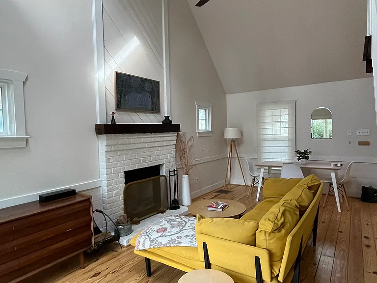1500 Irby Dr — Photo 4