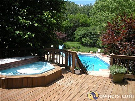 Deck with Spa