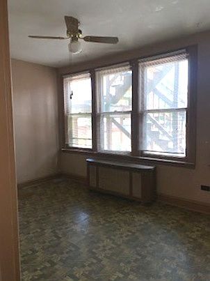 4th image of 10525 S Avenue H