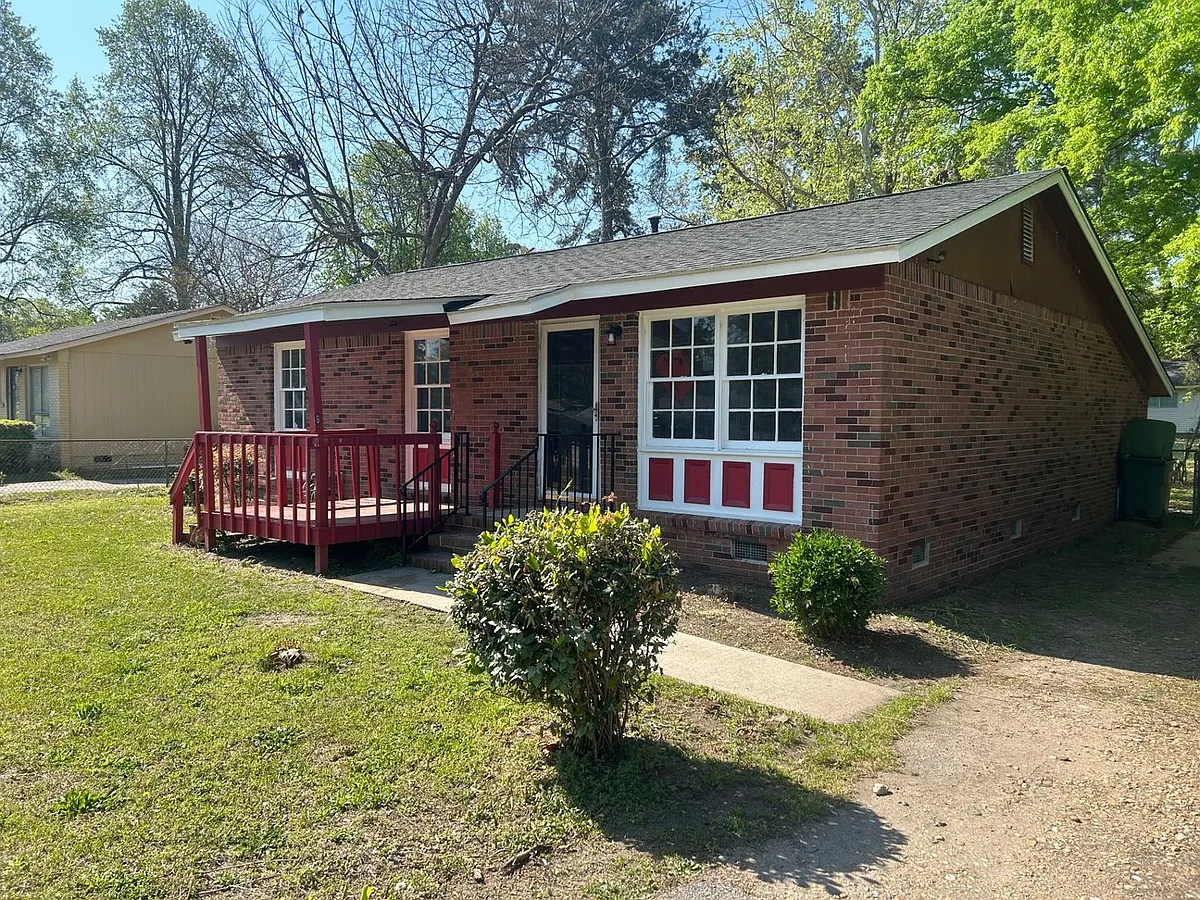 Building Photo - 4539 Bluff Rd