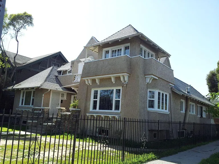 1506 W 24th St #1506 — Photo 37