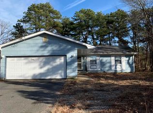 355 Lighthouse Dr, Manahawkin, NJ 08050