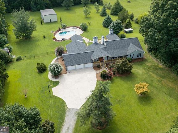 2nd image of 3021 Old Lost Mountain Rd