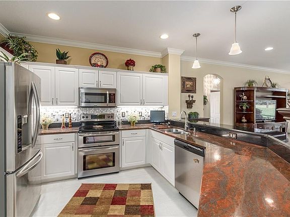 4th image of 1540 SE Prestwick Lane #12