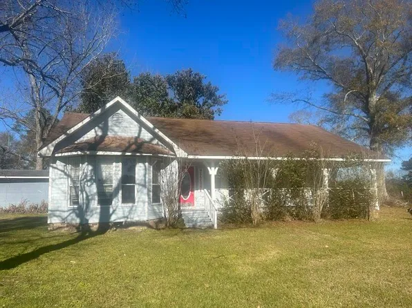 567 Highway 586, Foxworth, MS 39483