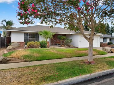 516 E Magill Ave, Fresno, CA, 93710
