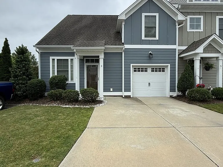 3 Village Park Ln — Photo 2