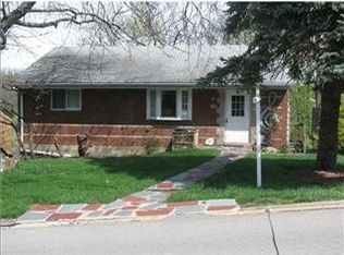 417 Dewalt Dr, Pittsburgh, PA