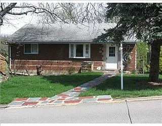 417 Dewalt Dr photo 1