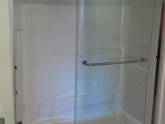 4th image of 6816 Independence Ave APT 203