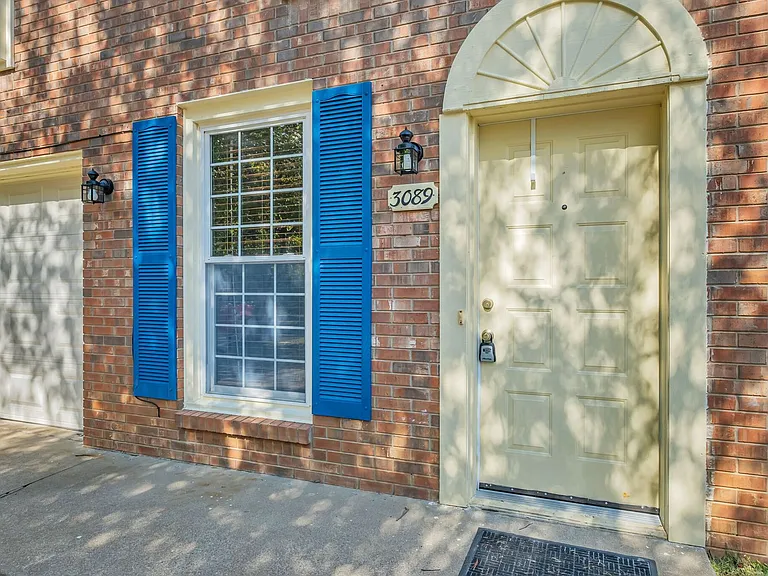 3089 Woody Ln — Photo 3