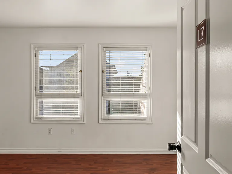 2673 Menlo Ave #3 — Photo 33