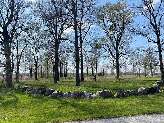 3rd image of 24077 Cornell Rd