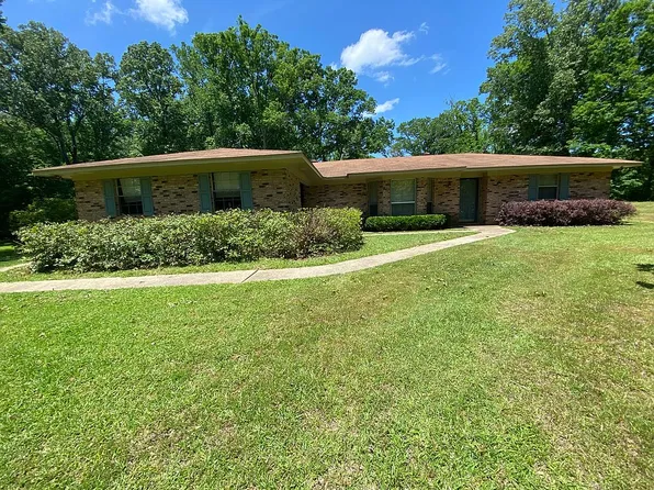 1160 Timberlane Dr, Vicksburg, MS 39180