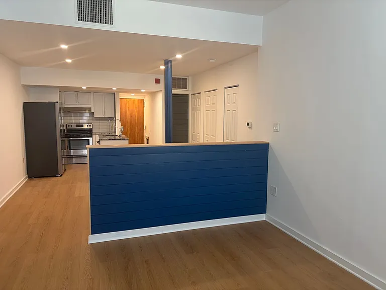 237 Chestnut St #1-302 — Photo 10