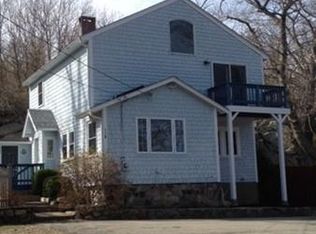 110 Thatcher Rd, Gloucester, MA 01930