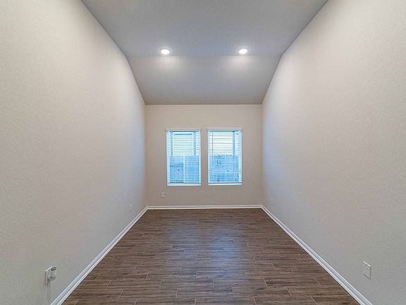 2nd image of 175 Denali Dr