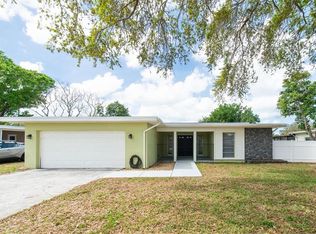 1040 Britton St, Largo, FL 33770