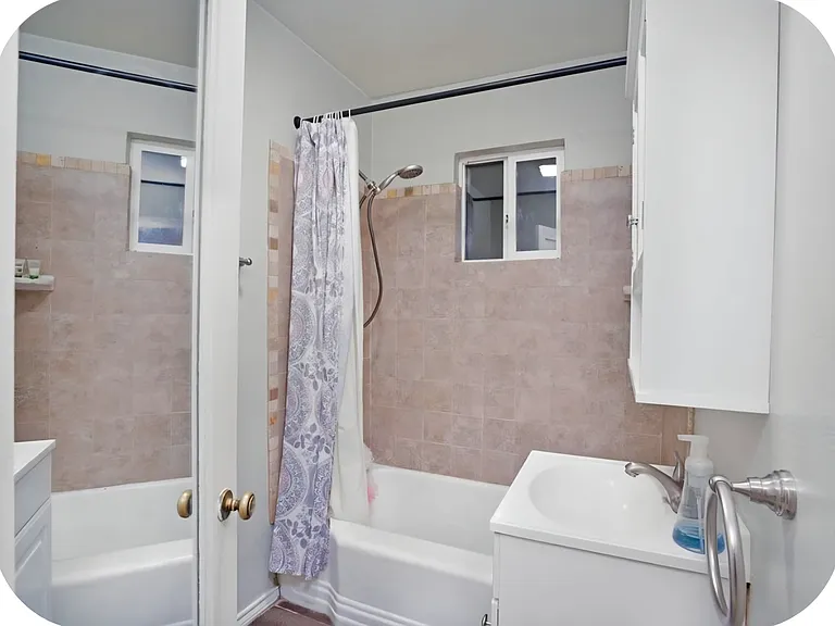 409 W Race Ave — Photo 11