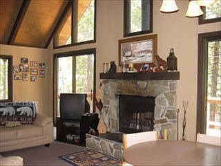 4th image of 4853 Meko Dr