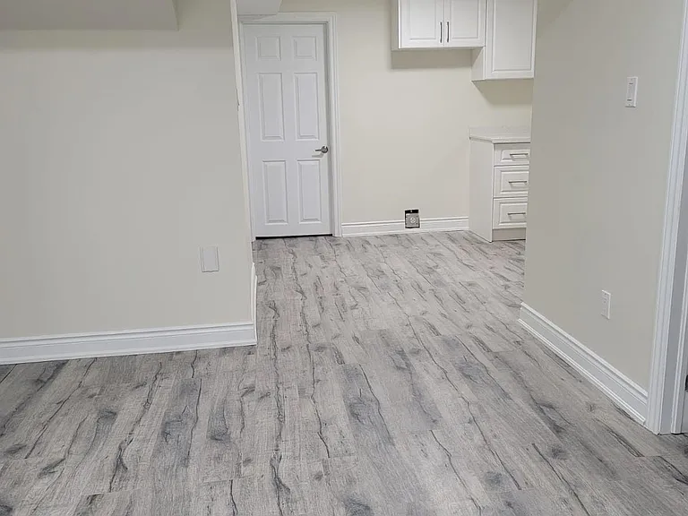 4 Devonsleigh Dr — Photo 3