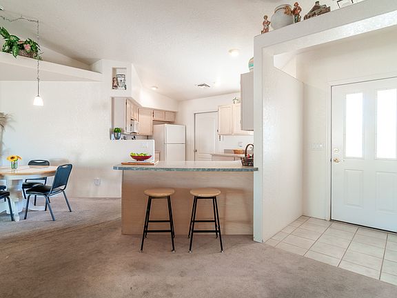 5th image of 3109 Jamaica Blvd S