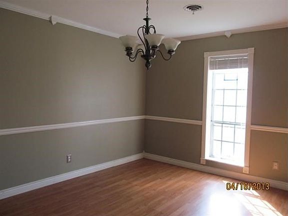 4th image of 107 Jenny Lynn Dr