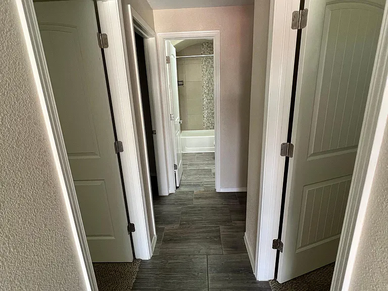 340 Isaias Ave — Photo 12