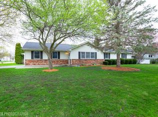 418 3rd Ave, Marengo, IL 60152