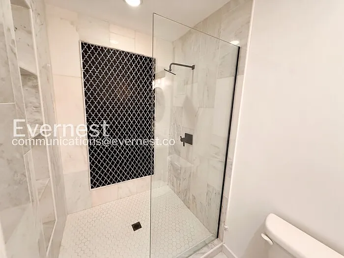112 Crest Dr — Photo 12