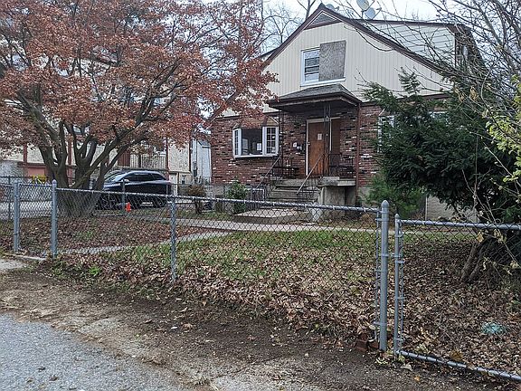 2nd image of 1566 Nepperhan Ave