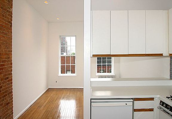 3rd image of 235 E 81st St APT 6FE