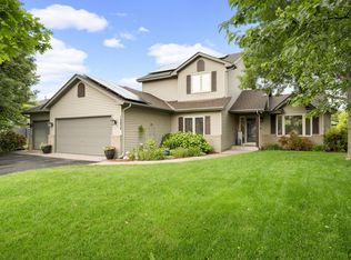 12454 Spruce Ct, Rogers, MN 55374