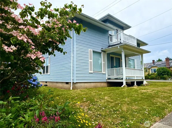 2323 E Street, Bellingham, WA 98225