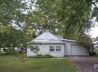214 Vohland St, Washington, IL 61571