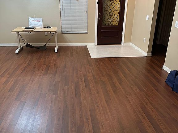 5th image of 517 Somerstone Dr