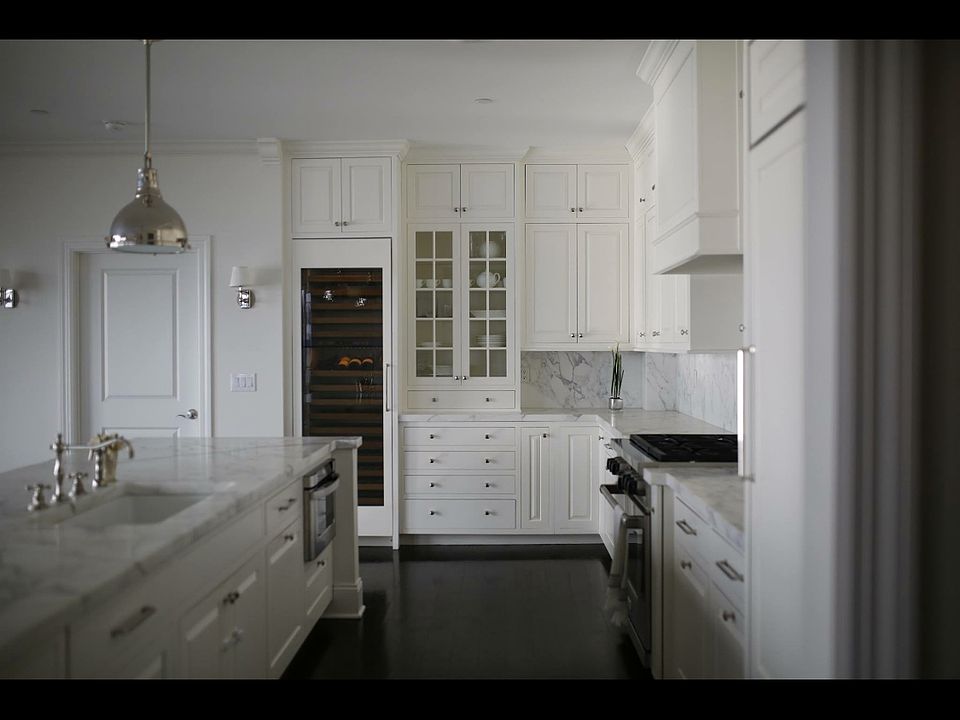 2nd image of 16 Rivers Edge Dr #300