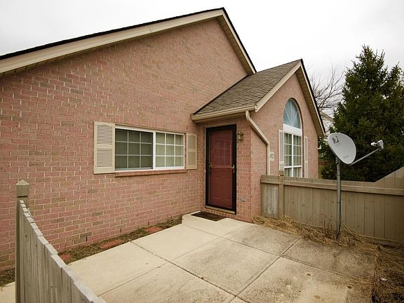 3rd image of 3970 Malbec Dr