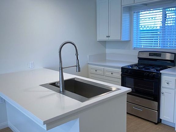 2nd image of 611 Ann Arbor Dr #A